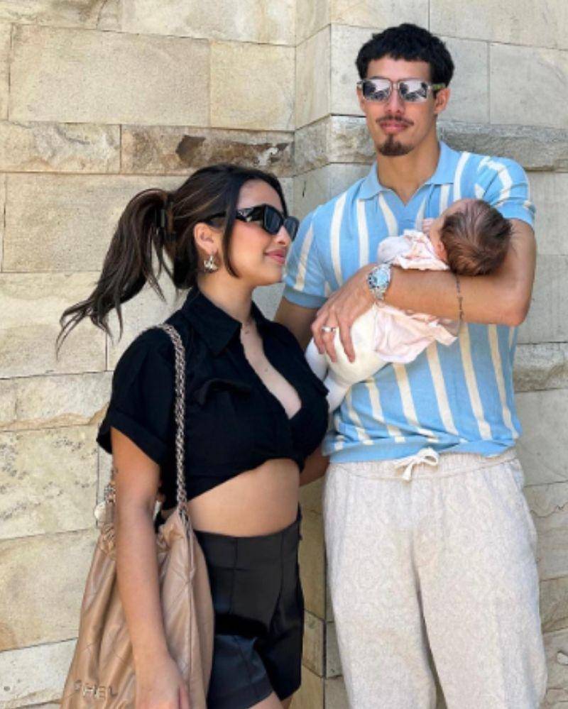 Instagram.com/@jennifercoppenreal20